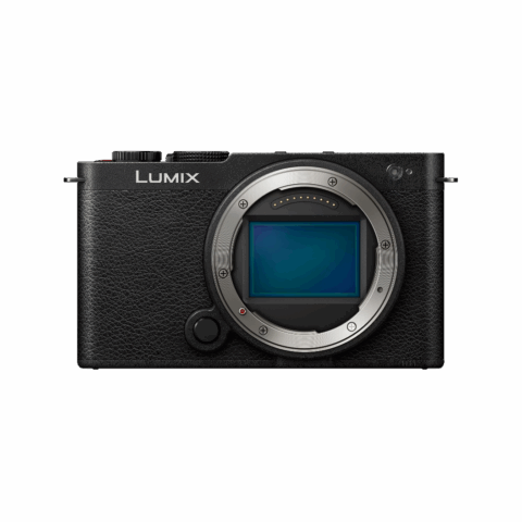 Panasonic Lumix S9