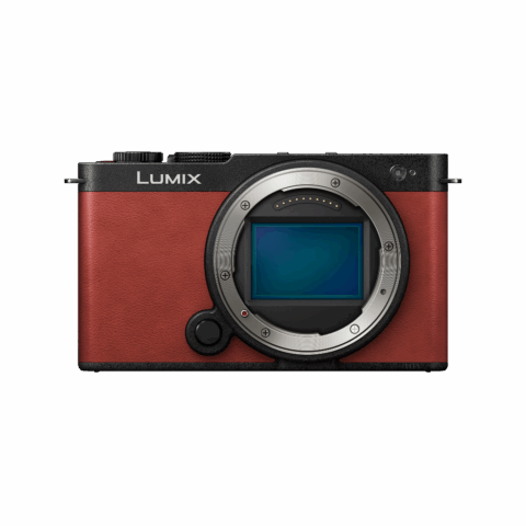 Panasonic Lumix S9